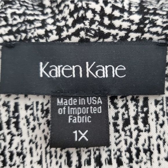 (SOLD) Karen Kane Blazer - Picture 6 of 8
